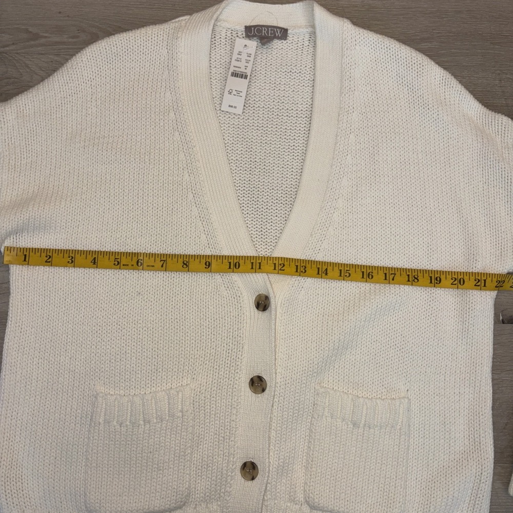 J Crew Knit Cardigan Four Button Heavy Sweater Woman's Medium White NWT - Picture 6 of 7